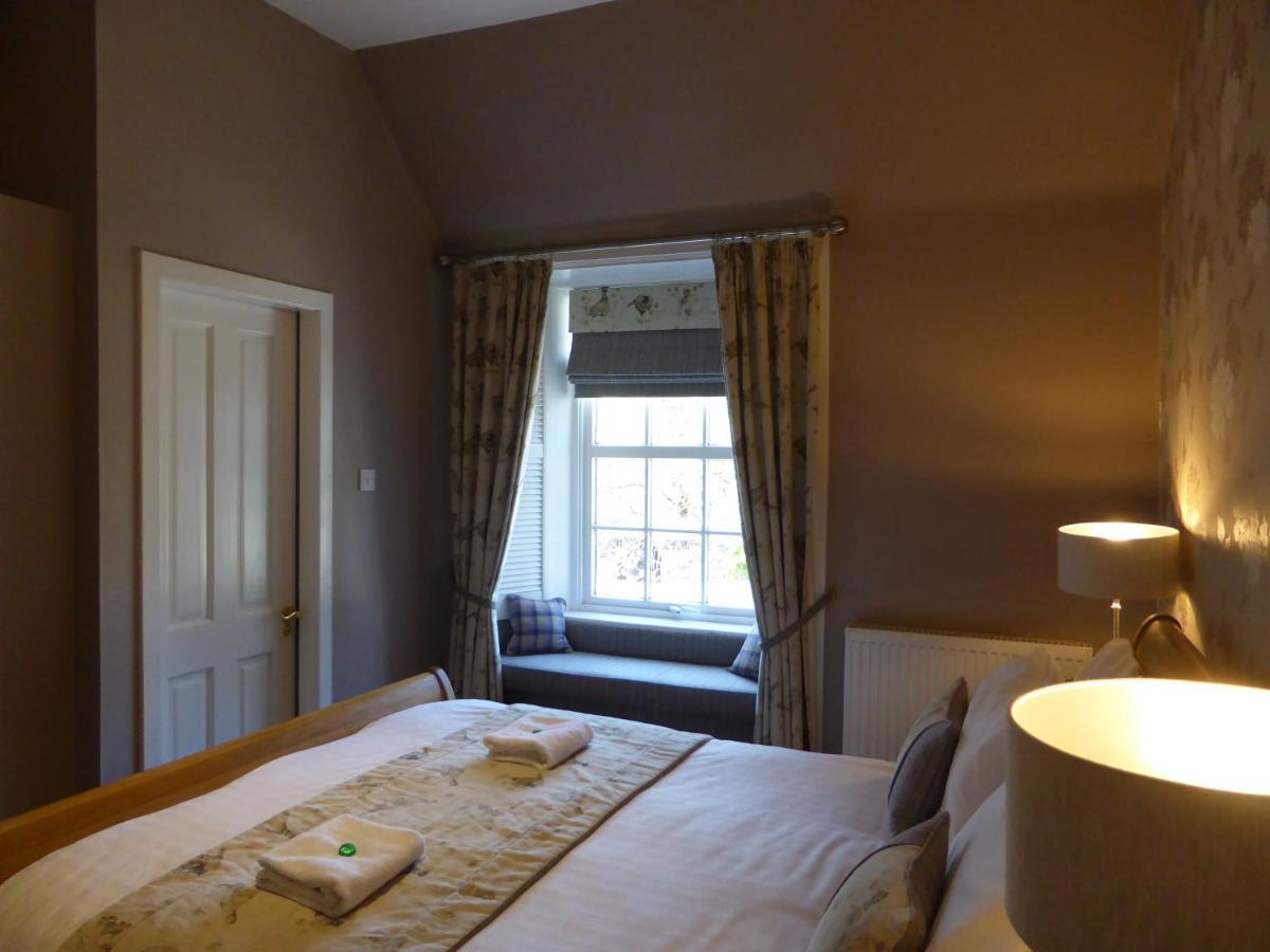 Glen Clova Hotel & Luxury Lodges Millton of Clova Екстериор снимка
