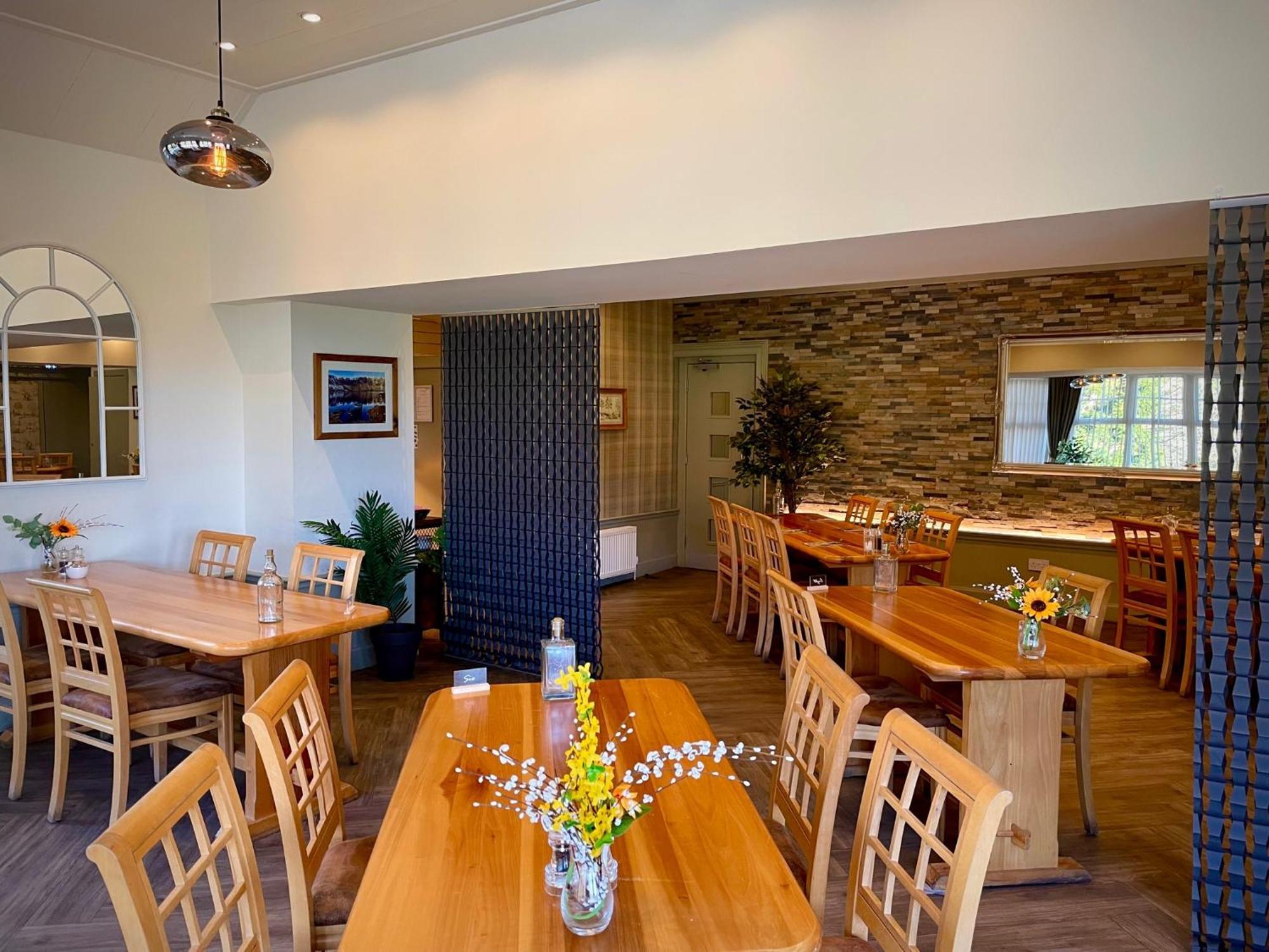Glen Clova Hotel & Luxury Lodges Millton of Clova Екстериор снимка