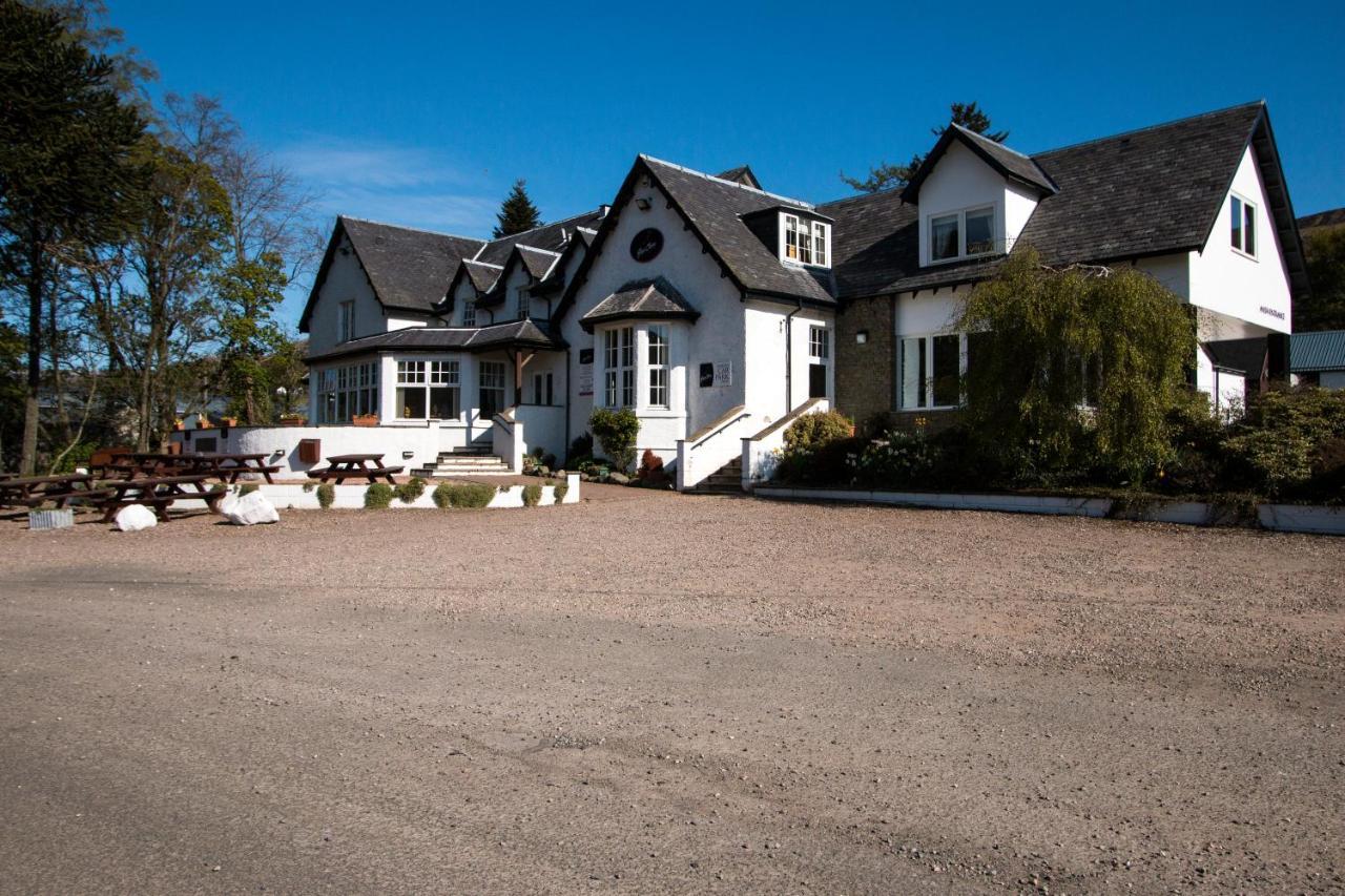 Glen Clova Hotel & Luxury Lodges Millton of Clova Екстериор снимка