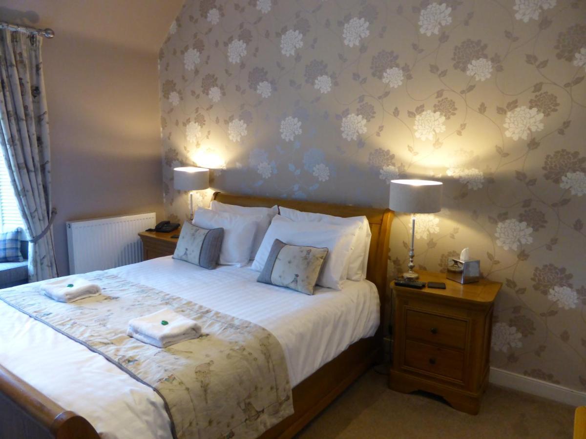 Glen Clova Hotel & Luxury Lodges Millton of Clova Екстериор снимка